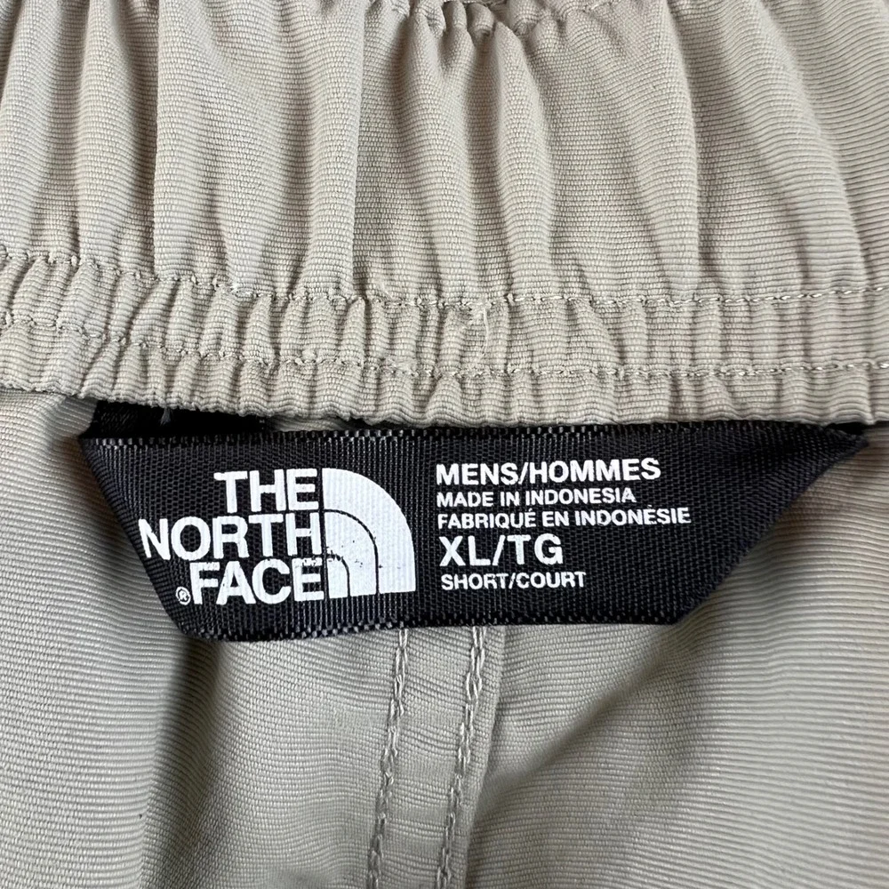 The North Face Mens Convertible Hiking Pants Tan Khaki Zip Off Cargo XL